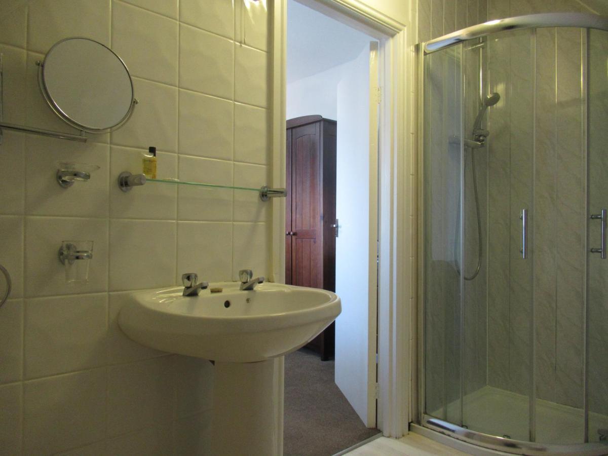 Captain Howey Hotel New Romney Buitenkant foto